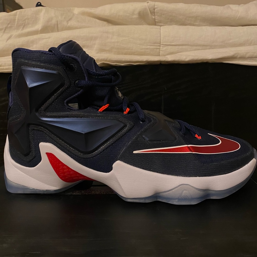 Lebron 13 ‘USA’